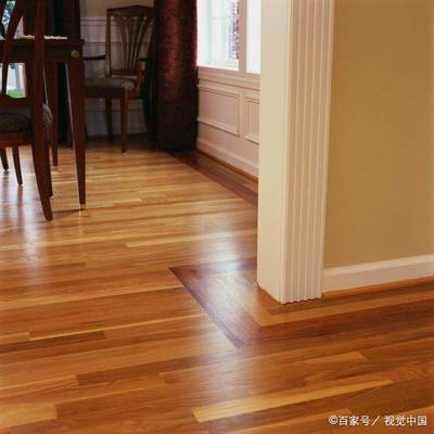 家庭装修地面材料选择 木地板、瓷砖与塑胶地板对比分析