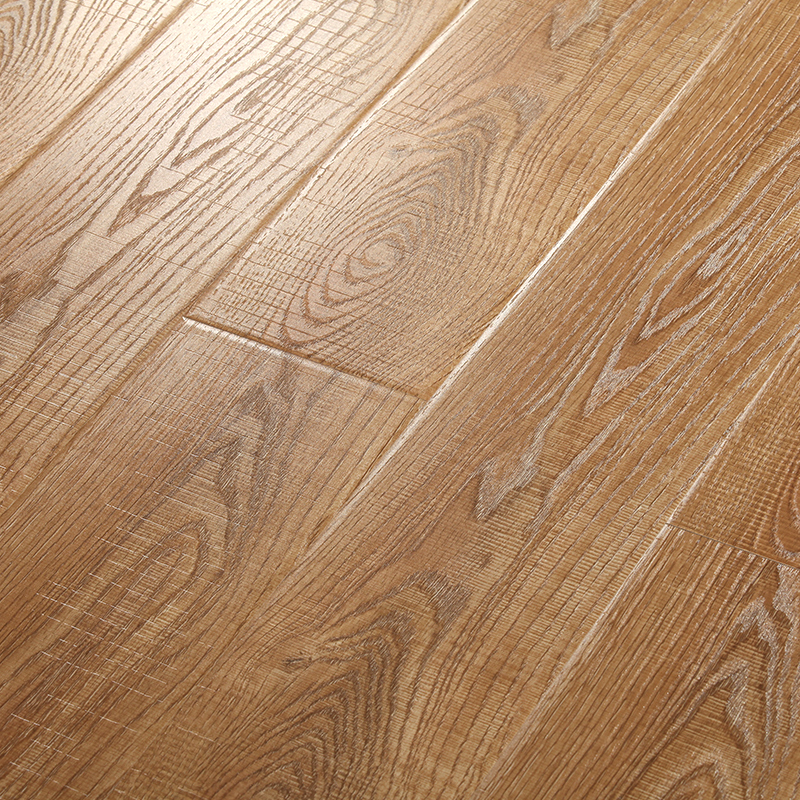 强化复合地板 12mm家用耐磨防滑欧式灰色仿古木地板的选择与优势